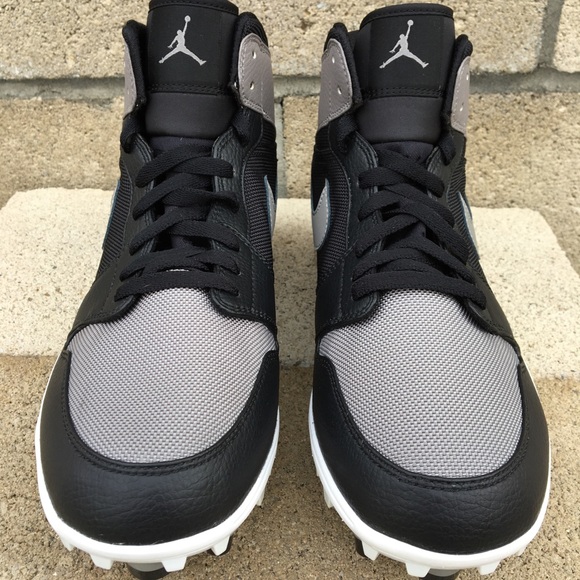 Nike AirJordan Retro 1 TD Mid Football Cleats - Picture 4 of 8